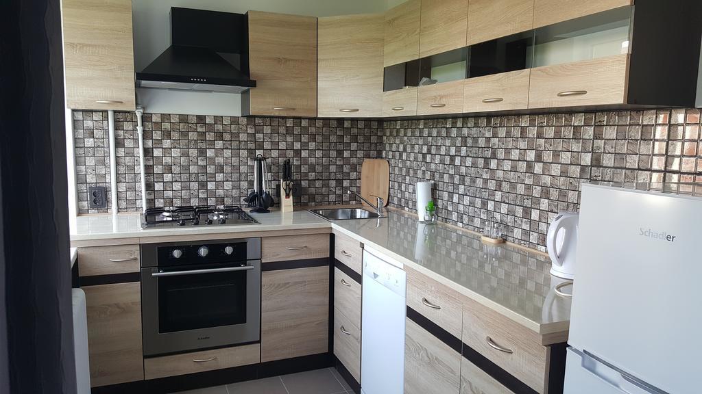 L.E.C. Travel Apartments เวนต์สปิลส์ ภายนอก รูปภาพ